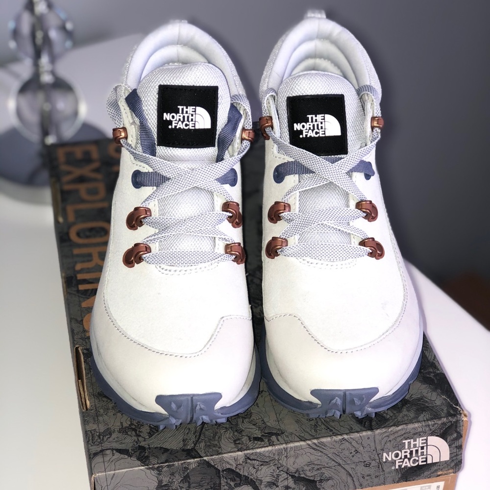 Women’s Raedonda Boot Sneaker Size 6